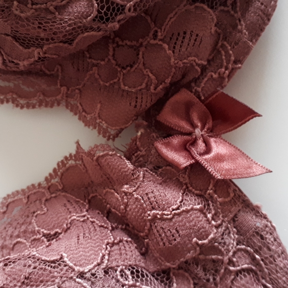 Padded Bra - Picture 2 of 7